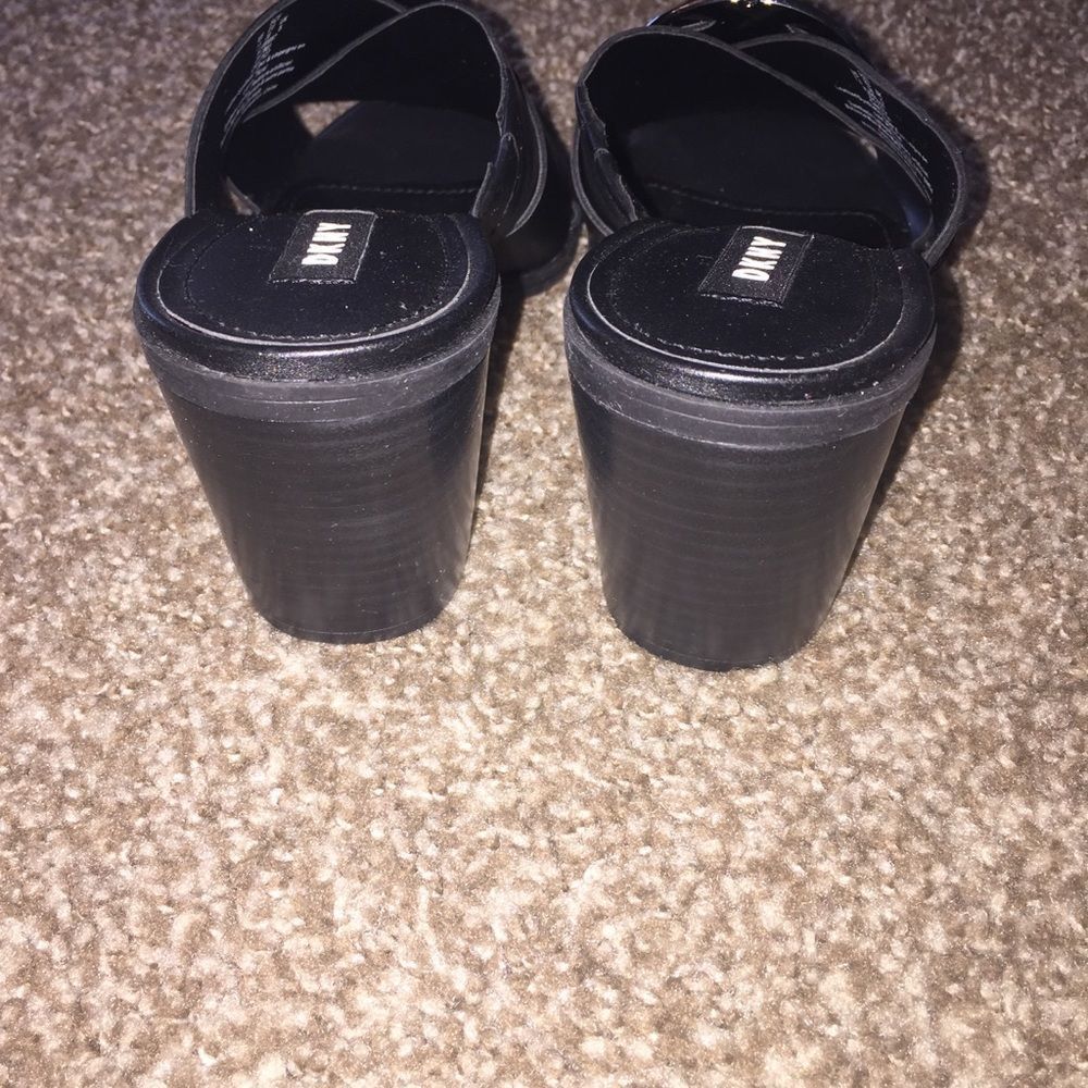 DKNY Block Heel Sandals, Size 7.5, Black - Picture 3 of 11